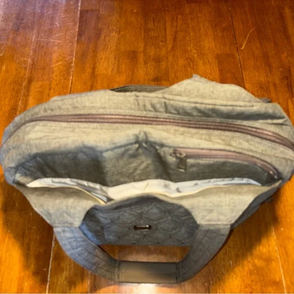 Lug Pantoon Weekender Bag - Picture 5 of 8